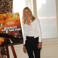 Rosamund Pike at a photocall for the release of Johnny English Reborn | Picture 74945